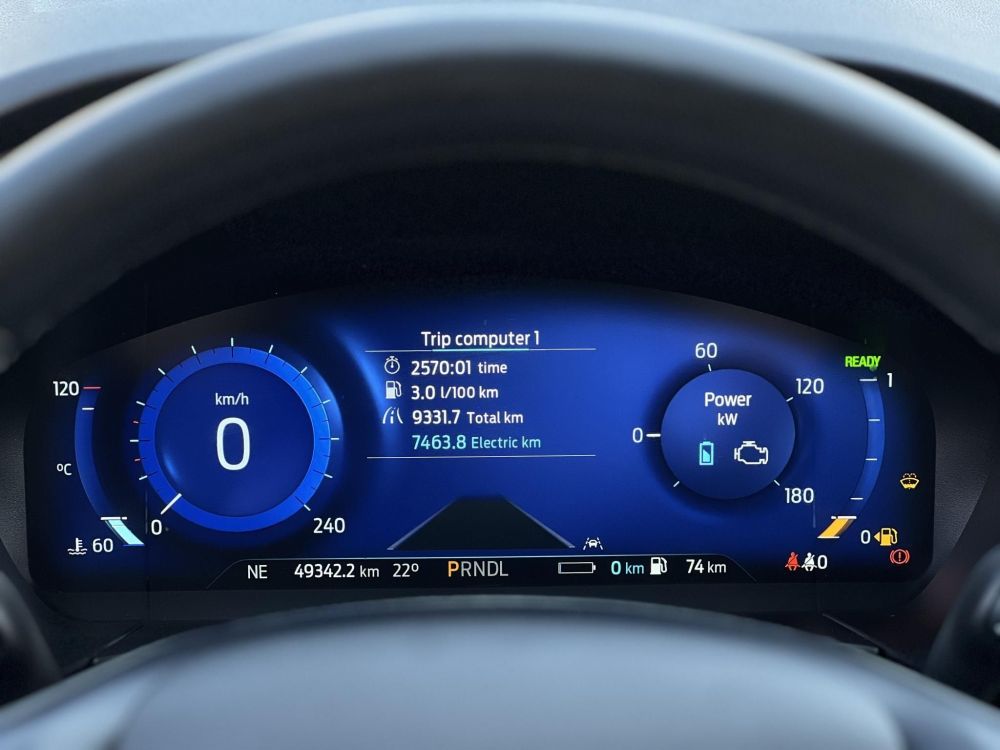 FORD KUGA 2.5 PHEV Freedom CVT 49e km. Carplay. 70km hatótáv