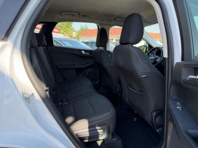 FORD KUGA 2.5 FHEV Titanium CVT 120e km. LED fényszórók. kamera. keyless. sávtartó. navi. CARPLAY!