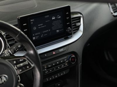 KIA CEE'D Ceed 1.6 CRDi HP Gold Carplay T.kamera Gyári garancia!