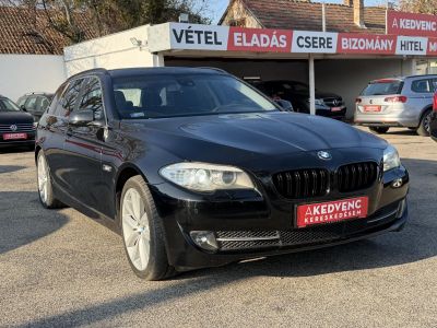 BMW 525d xDrive Touring (Automata) Xenon Tempomat Ülésfűtés PDC Navi Vezérlés cserélve!
