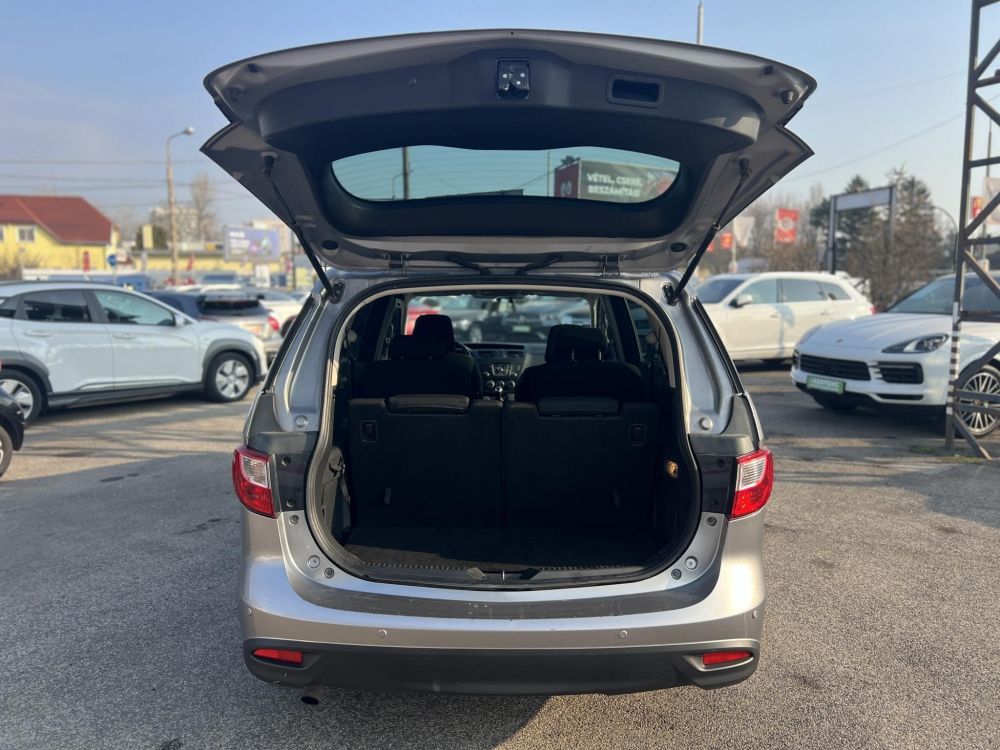 MAZDA 5 1.8 TX 7 személyes FACELIFT. Kétoldali tolóajtó. Új 4 évszakos gumik!