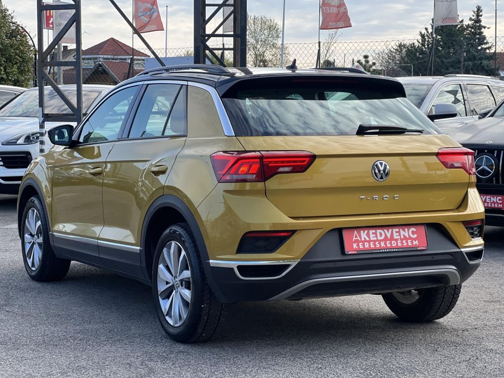 VOLKSWAGEN T-ROC 1.5 TSI ACT Style DSG 140e km. M.-o.i. távolságtartó. sávtartó. navigáció. ülésfűtés. CARPLAY!