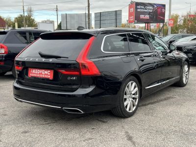 VOLVO V90 2.0 D [D4] Inscription AWD Geartronic Teljes felszereltség. Végig márkaszervizben szervizelt. Téli-nyári gumi!