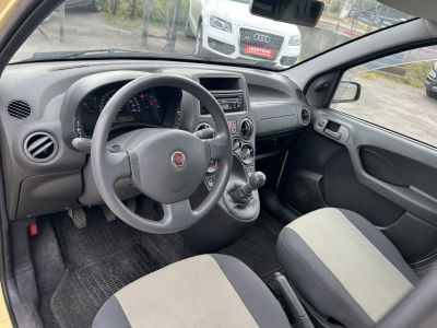 FIAT PANDA 1.1 Active 22e km!! Magyarországi. 4 évszakos gumik. Vonóhorog!