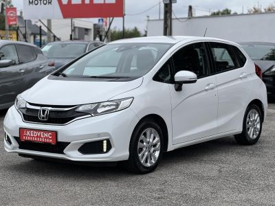 HONDA JAZZ 1.3 Trend Magyarországi. Márkaszervizelt. Tolatókamera!