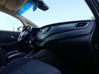 KIA CARENS 1.7 CRDI HP EX Limited DCT Magyar. 163e km. Tolatóradar digit klíma Bluetooth Ajándék olajcsere!