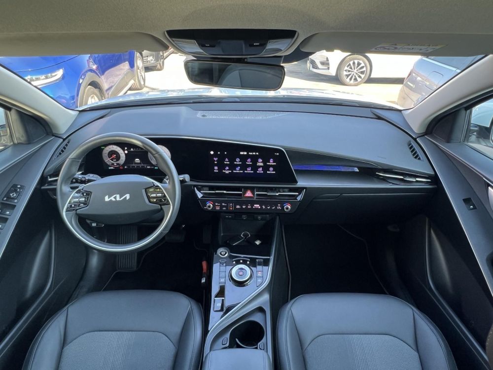 KIA NIRO e-Niro 64kWh Gold Carplay. Tolatókamera. Virtual cockpit. Végig márkaszervizelt!