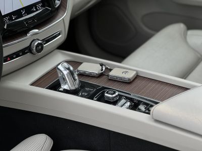 VOLVO XC60 2.0 [T8] Twin Engine Inscription AWD Geartronic M.o.-i. Volvo Galériában szervizelt. vezérlés cserélve. teljes felszereltség!