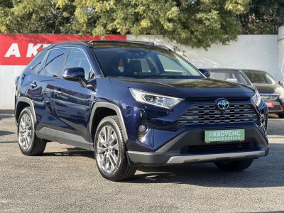 TOYOTA RAV 4 Rav4 2.5 Hybrid Executive AWD e-CVT 71e km. M.o-i. panorámatető. üléshűtés. memória. 360 fokos kamera. CARPLAY!
