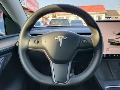 TESLA MODEL Y Performance AWD (Automata) 2030-ig vagy 190e km-ig garanciális akkumulátor és hajtás!