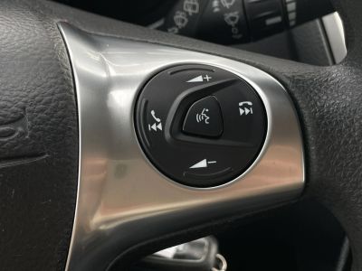 FORD FOCUS 1.6 TDCi Trend 171e km. Klíma Bluetooth Vonóhorog Téli-nyári garnitúra!