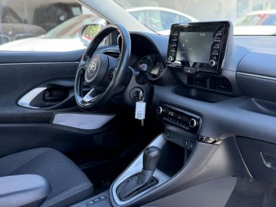 TOYOTA YARIS 1.5 Hybrid Comfort Tech e-CVT 103e km. ülésfűtés. kormányfűtés. kamera. sávtartó. digitklíma