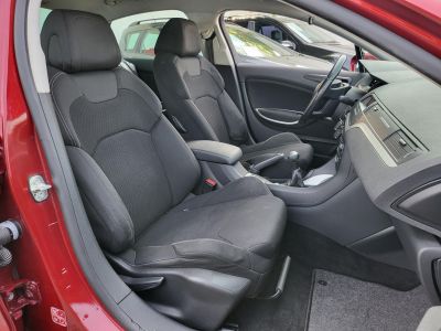 CITROEN C5 1.6 HDi Dynamique M.o.-i. Klíma Tempomat Bluetooth Téli-nyári garnitúra