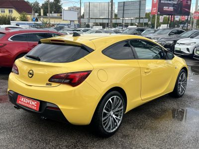 OPEL ASTRA J GTC 2.0 CDTI Start-Stop Sport Teljes nagyszerviz után! Típushibák javítva!