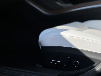 TESLA MODEL S Long Range AWD (Automata) Yoke kormány. Fehér belső. 21 felni. Garanciális