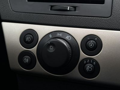 OPEL ASTRA H 1.6 Enjoy 161e km. Magyarországi. Klíma. Váltózár. 2 gyári kulcs!