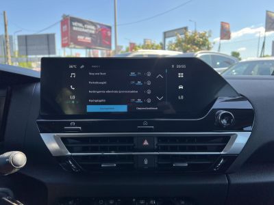 CITROEN C4 1.2 PureTech Feel EAT8 67e km. Magyarországi. Megkímélt állapot!