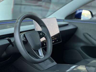 TESLA MODEL 3 RWD Premium (Automata)