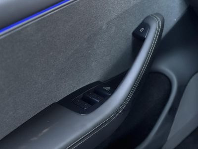 TESLA MODEL 3 RWD Premium (Automata)