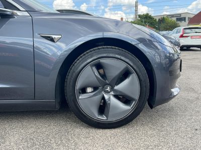 TESLA MODEL 3 Standard Range Plus Aut 114e km. garanciális. premium hifi. GYÖNYÖRŰ állapot!