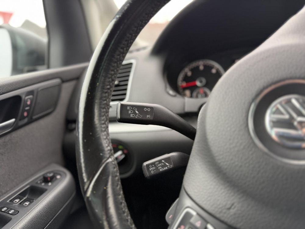 VOLKSWAGEN SHARAN 2.0 CR TDI Comfortline DSG [7 személy] Magyarországi. teljes szerviztörténet!