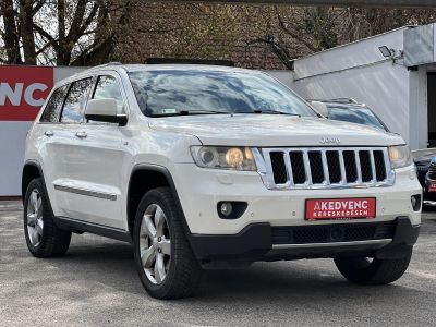 JEEP GRAND CHEROKEE 3.0 V6 CRD Overland (Automata) Xenon Memória Üléshűtés Panorámatető Vonóhorog Friss vizsga!