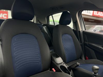 FIAT BRAVO 1.4 16V Active Magyarországon vásárolt. 1. tulajdonostól. végig vezetett szervízkönyv. 87e Km