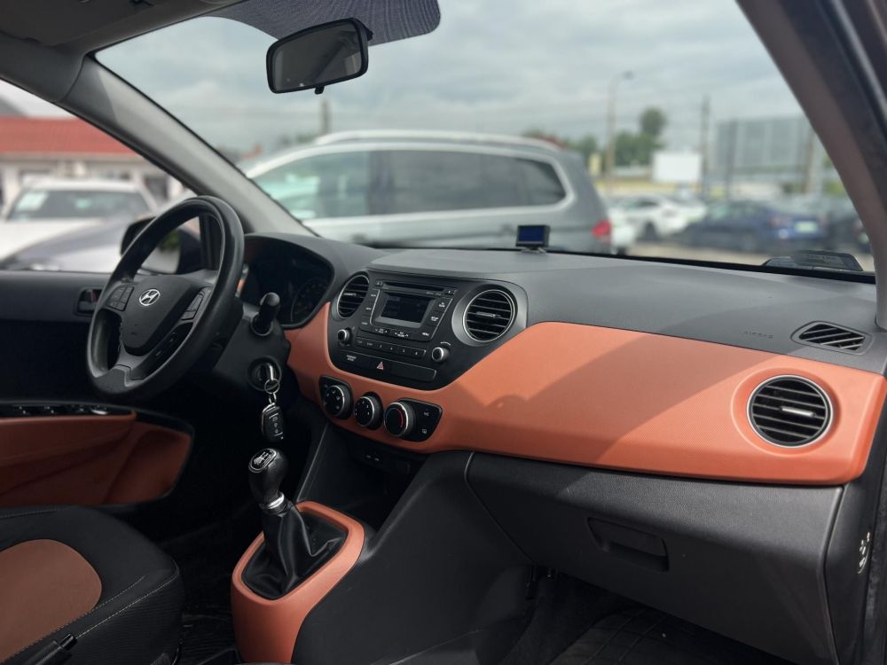 HYUNDAI I10 1.0i Go! Klíma Tempomat Parkolóradar Teljes szerviztörténet!