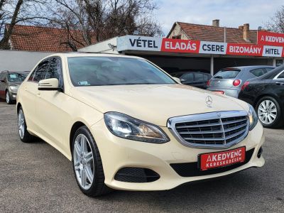 MERCEDES-BENZ E 200 NATURAL GAS DRIVE Elegance (Automata) Nagyszerviz után! Tempomat Napfénytető Ülésfűtés Navi Bőr