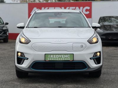 KIA NIRO e-Niro 64kWh Silver 455 km wltp hatótáv. carplay. tempomat. vezetéstámogató rendszerek!