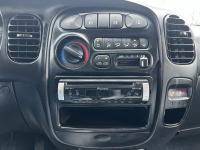 HYUNDAI H-1 2.5 CRDI (9 személyes )