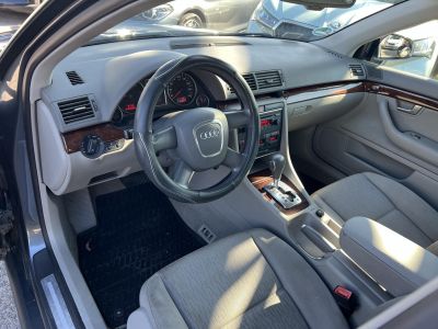 AUDI A4 Avant 2.0 PD TDI Multitronic Tempomat Digitklíma Vonóhorog 4x.elablak!