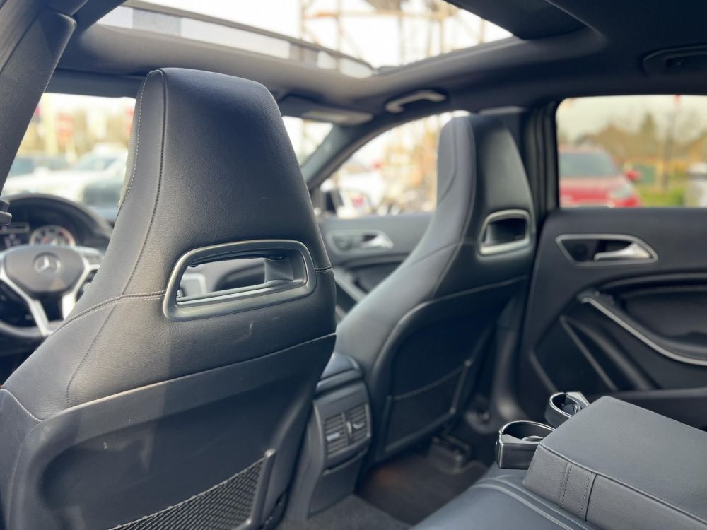 MERCEDES-AMG A 45 4Matic 7G-DCT 75e km. napfénytető. harman/kardon. memória. xenon