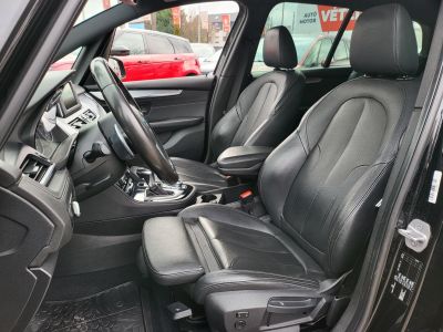 BMW 220d M Sport (Automata) (7 személyes ) Megkímélt. LED Navigáció Bluetooth Bőr PDC