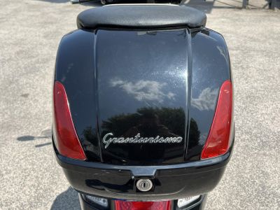 VESPA GTS 11e km. Itt a szezon irány a város! Friss műszaki vizsga!