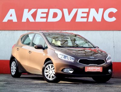 KIA CEE'D 1.4 CVVT LX Klíma Tempomat Bluetooth Tolatóradar Kormányfűtés!