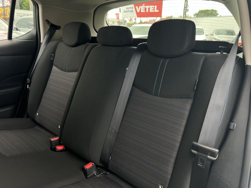 NISSAN LEAF Acenta 40kWh (Automata) 45e km. 270 km hatótáv.Ülésfűtés. kormányfűtés. téli-nyári kerék szett!
