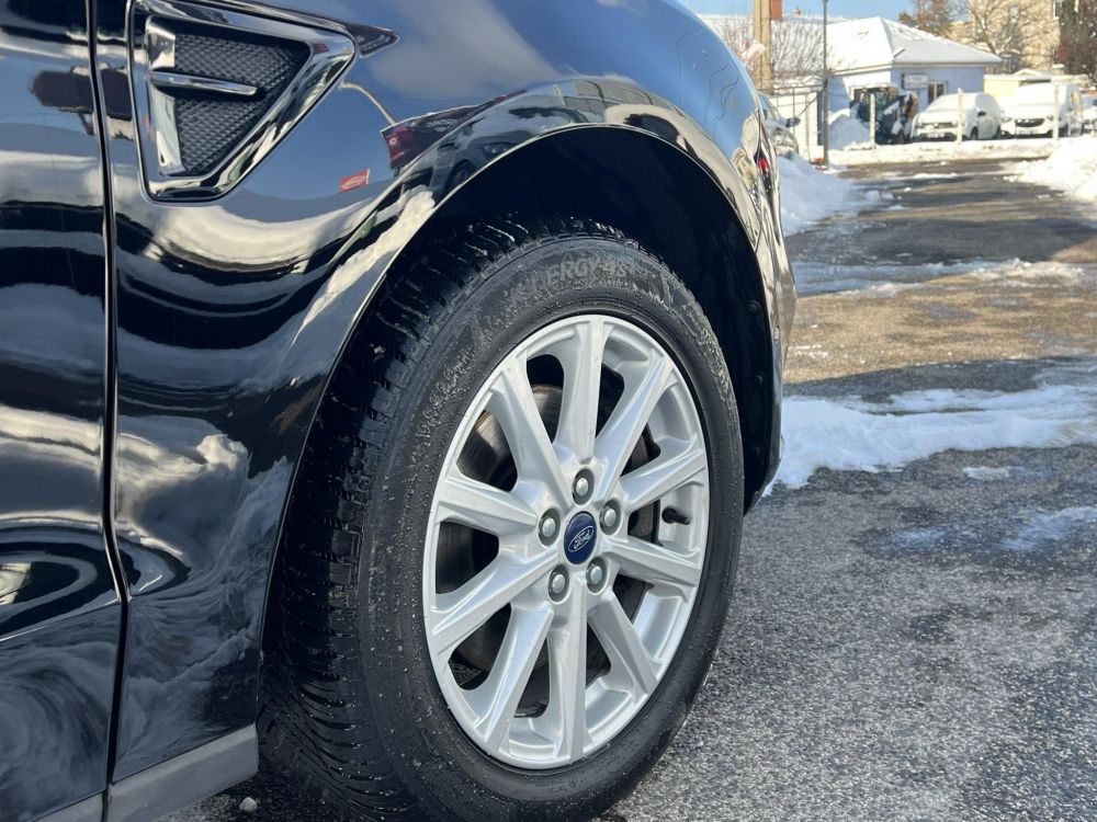 FORD S-MAX 2.0 TDCi Titanium Powershift Tiptronic 5 személyes Tempomat Klíma Vonóhorog F1 váltó!