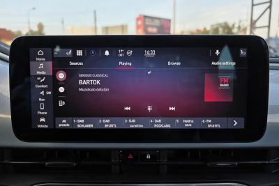 FIAT 500 500e La Prima 42kWh (Automata) Magyar.o-i.Klíma Tempomat Bluetooth Carplay 37e km!