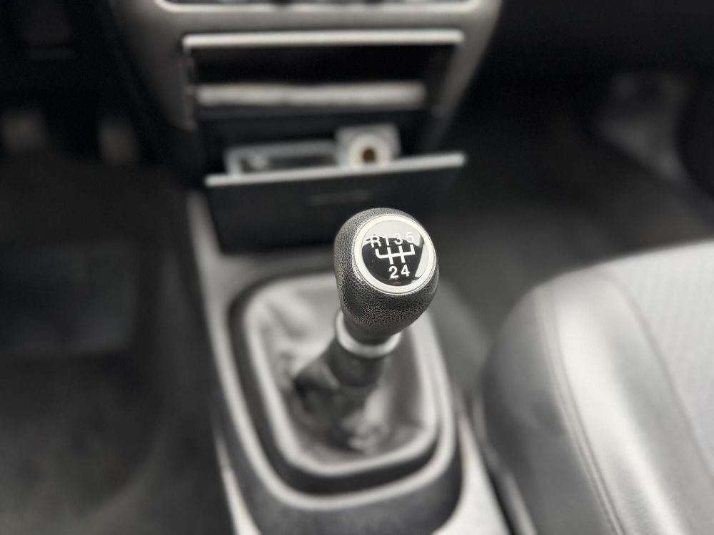 MITSUBISHI CARISMA 1.6 Classic Klima Magyarországi Vonóhorog Téli-nyári kerék garnitúra Friss műszaki vizsga!