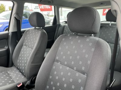 FORD FOCUS 1.4 Comfort Magyarország 116e km Friss vizsga Klíma!