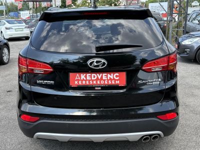 HYUNDAI SANTA FE 2.2 CRDi Premium (Automata) Klíma Tempomat Bluetooth 182e km! 4AWD Ajándék olajcsere!