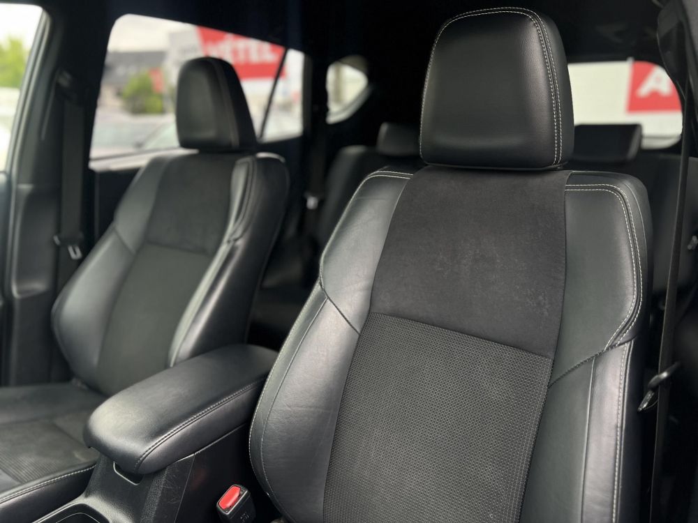 TOYOTA RAV 4 Rav4 2.5 Hybrid Executive 2WD e-CVT 114e km. Tempomat Ülésfűtés Navi Sávtartó Kamera Keyless
