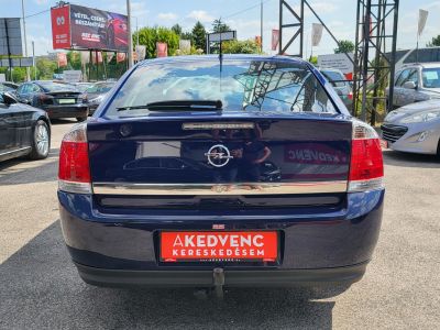OPEL VECTRA C 1.6 Comfort 66e km. vezetett szervizkönyv. vonóhorog
