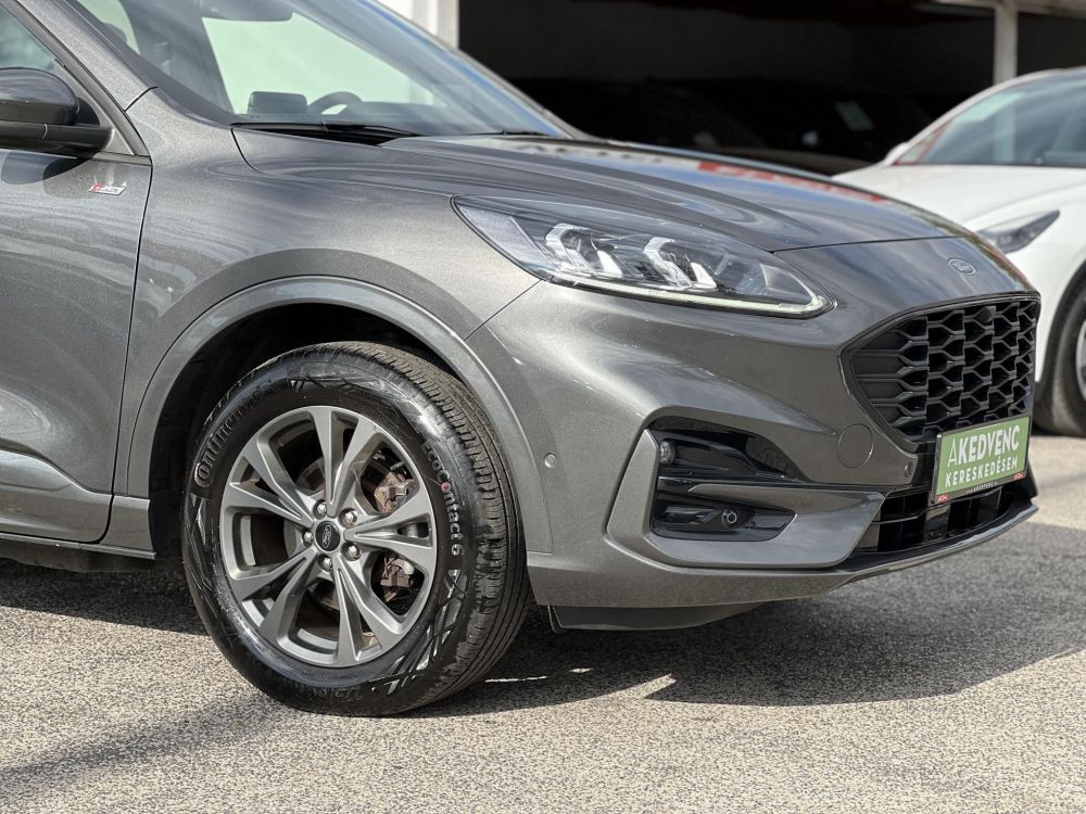 FORD KUGA 2.5 PHEV ST-Line X Graphite Tech Edition CVT panorámatető. 70 km elektromos hatótáv. Carplay