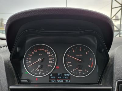 BMW 114 d 121e km. Navigáció Klíma Bluetooth Tolatóradar Megkímélt!