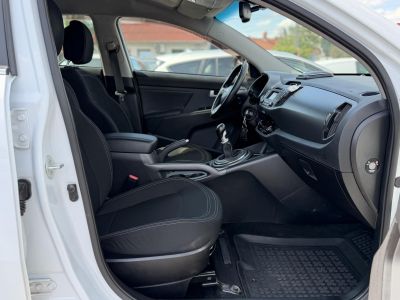 KIA SPORTAGE 2.0 CRDi EX Prémium 4x4 Magyarországi. tempomat. digitklíma. tolatóradar. vonóhorog. téli-nyári kerék!