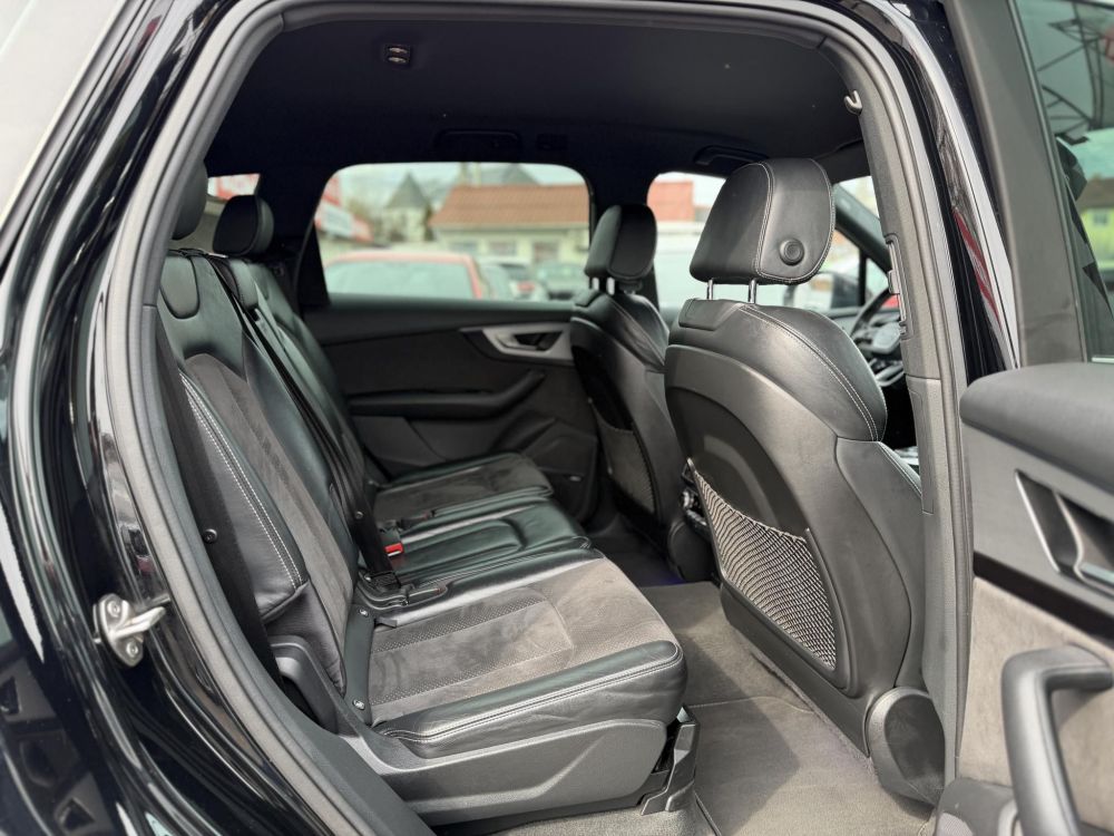AUDI Q7 3.0 V6 TDI quattro Tiptronic ic [7 személy] 7 személy! Sérülésmentes. S-line M.o.-i. BOSE. virtual cockpit. kamera. keyless.