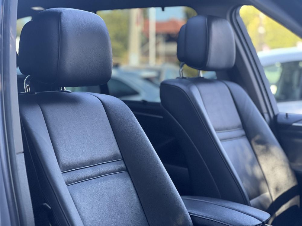 BMW X5 xDrive35i (Automata) Carplay Memóriás ülések Panoráma tető Téli-nyári felnigarnitúrával