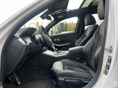 BMW 330e M Sport (Automata) Frissen szervizelt. LED Panorámatető ACC Holttér HUD Keyless Sávtartó